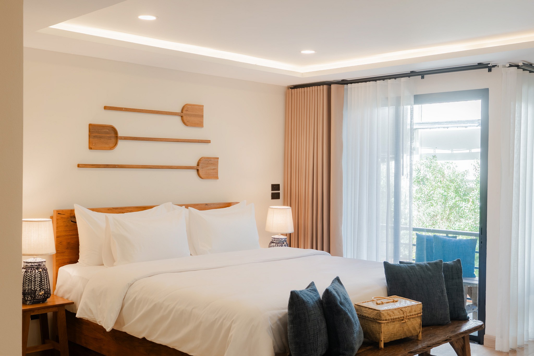 Deluxe King Bed Room